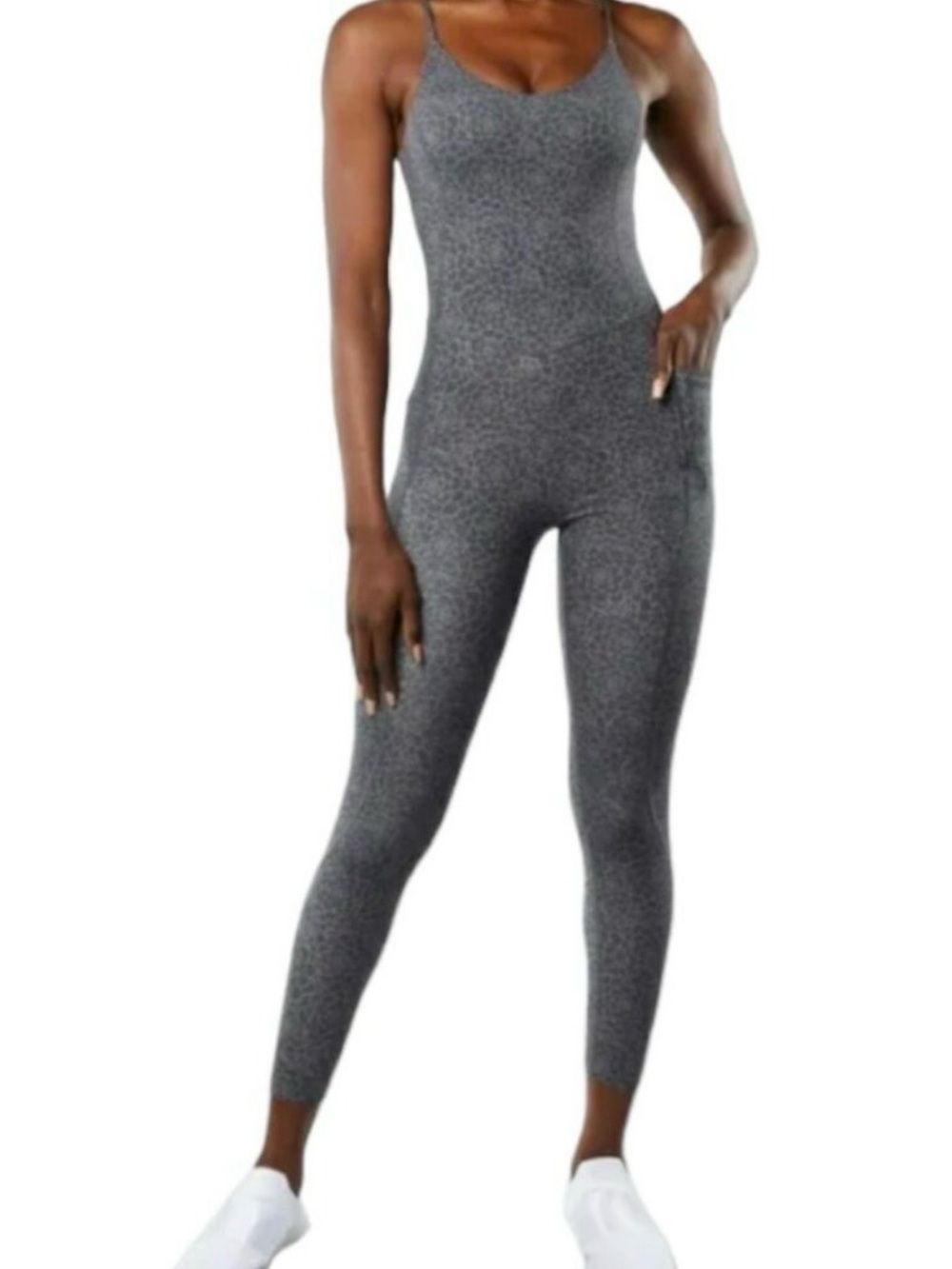NWT Buffbunny Jumpsuit Gray Floral Crisscross Back size Medium Gym Workout Women